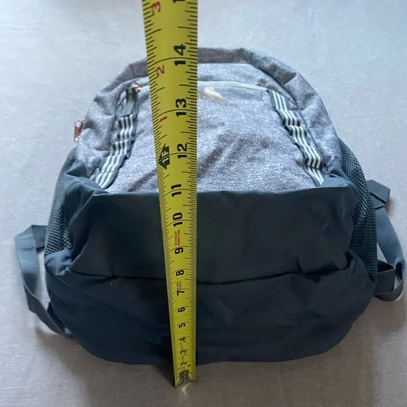 Adidas grey & white backpack. - Picture 10 of 11